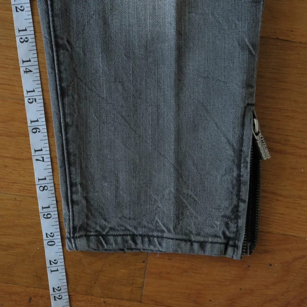 Coco Bongo‎ Capris Gray Faded Ankle Zip Cotton Grunge 30 Cropped Jeans